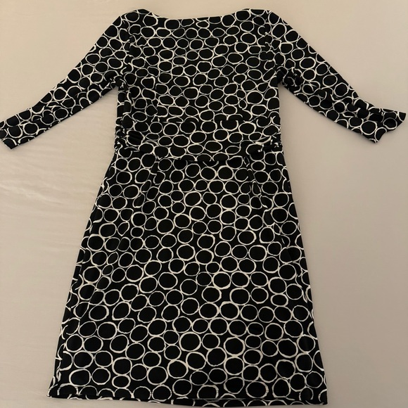 Ann Taylor Dresses & Skirts - Ann Taylor Black & White Circles Dress Size Large